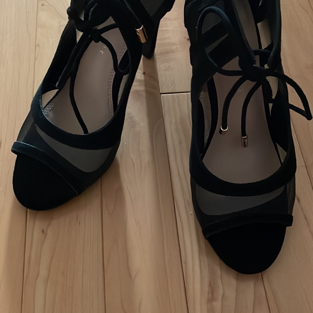 Sexy mesh heels